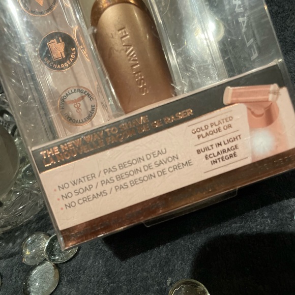 🎀✂️FINISHING TOUCH FLAWLESS NU RAZOR✂️🎀 - Picture 4 of 11